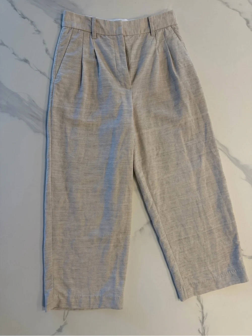 Aritzia The Effortless Pant™ Cropped - Natural Ecru